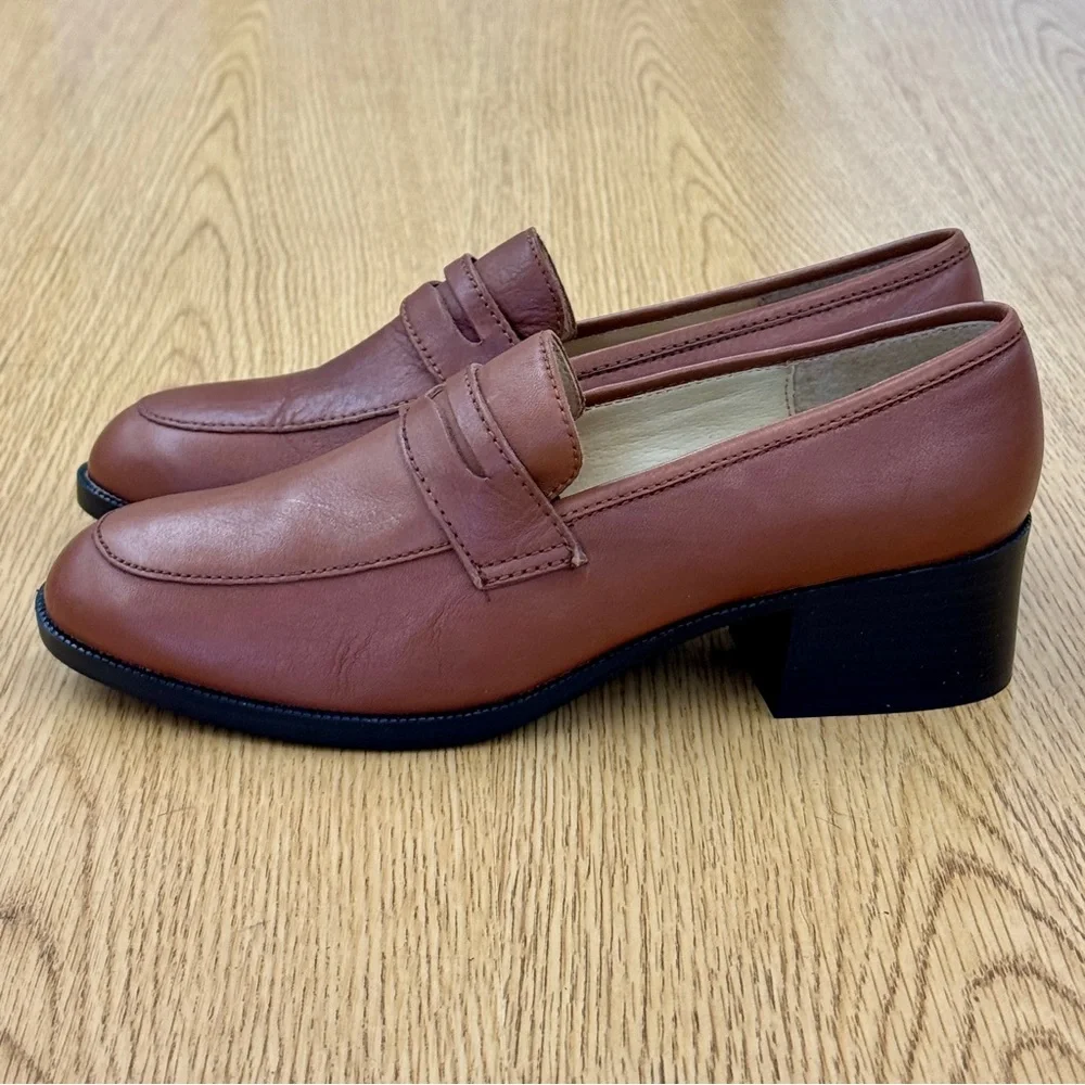 Prima Royale Women’s Classic Brown Chunky Heel Leather Loafers Size 8.5 Preppy
